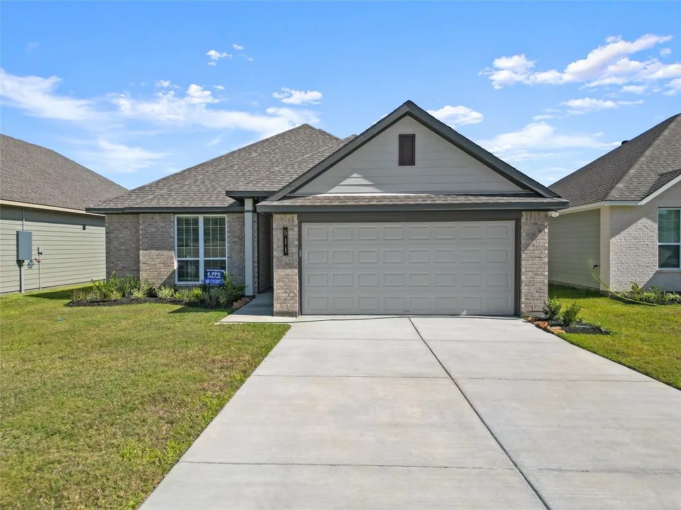503 Shoreview Dr, Conroe, TX 77303 259,600