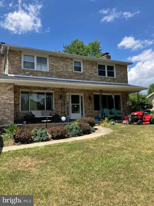 For Sale 325 Tri Hill Rd, York, PA 17403