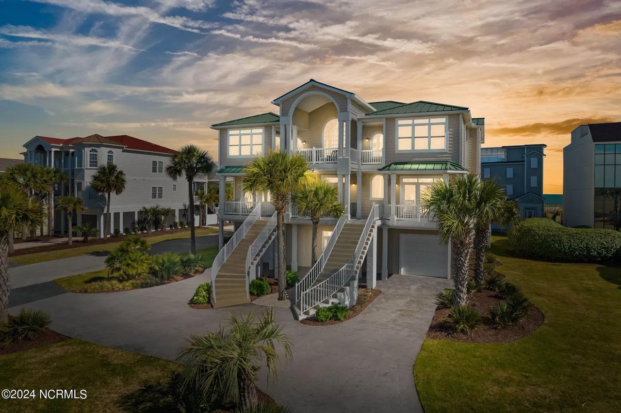 13 Coggeshall Dr W, Ocean Isle Beach, NC 28469
