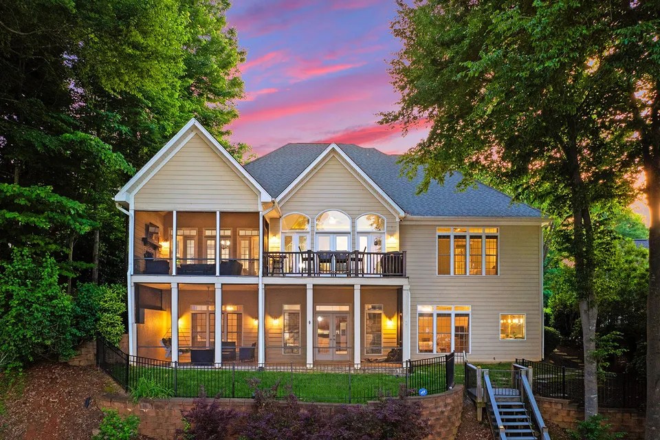 1336 Astoria Pkwy, Catawba, NC 28609 1,650,000