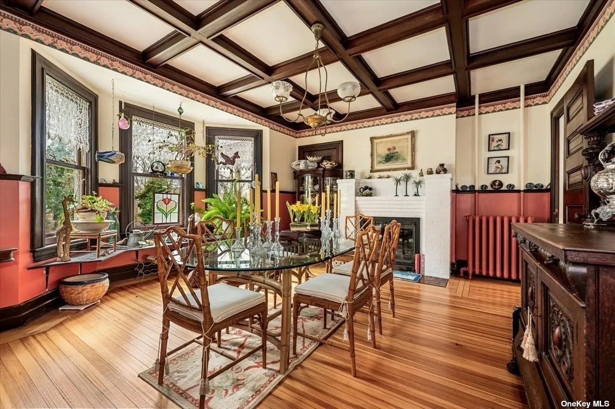 For Sale 53 Highland Ave, Northport, NY 11768