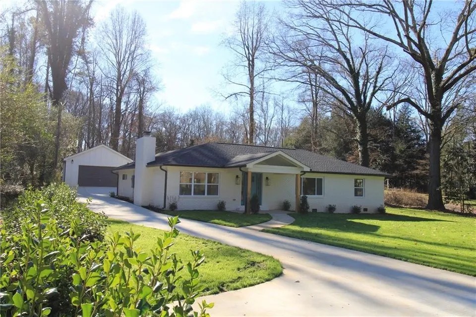 2355 Burnt Hickory Rd NW, Marietta, GA 30064