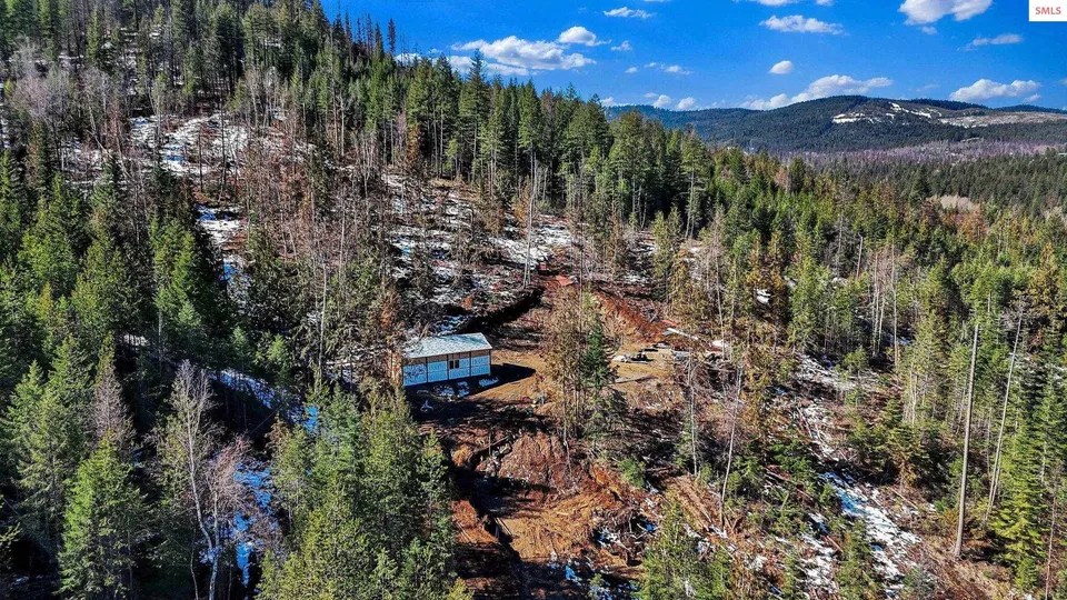 For Sale 302 Hawkwind Trl, Cocolalla, ID 83813