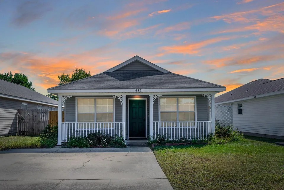 6461 Starfish Cv, Gulf Breeze, FL 32563 285,000