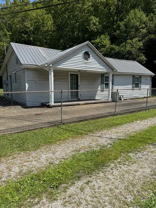 1159 Crooked Crk, Crooked Creek Road, WV 25601 50,000