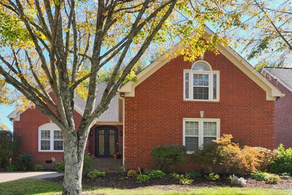 109 Polk Place Dr, Franklin, TN 37064 799,000