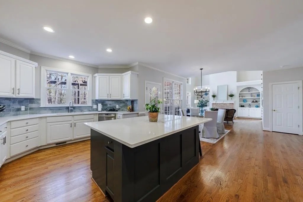 730 Bethany Green Ct, Milton, GA 30004