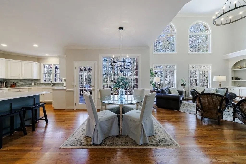 730 Bethany Green Ct, Milton, GA 30004