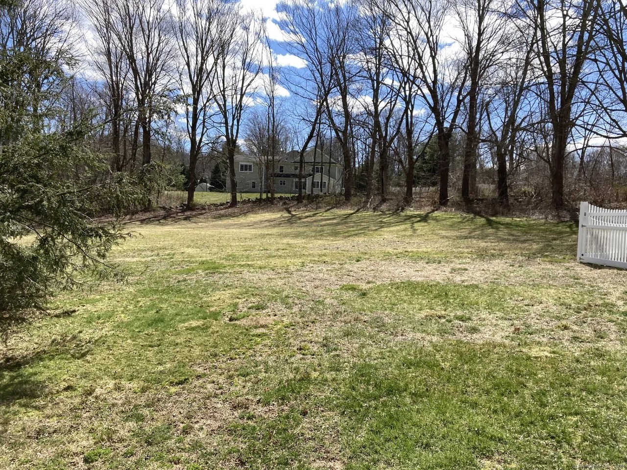 For Sale 123 Randi Dr, Madison, CT 06443