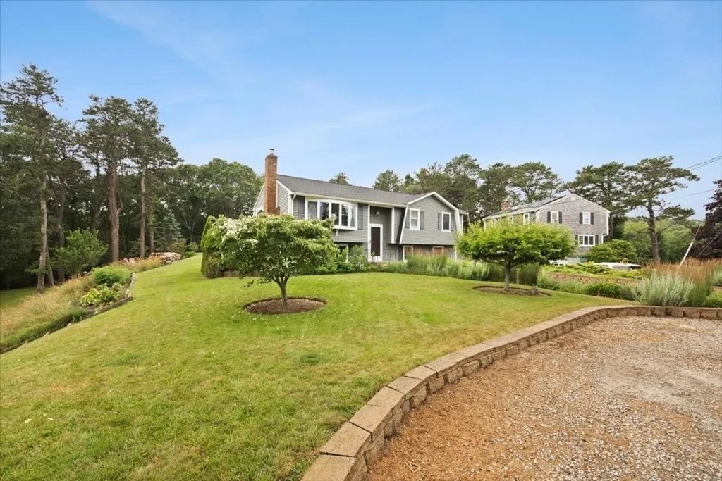 For Sale 24 Eel River Cir, Plymouth, MA 02360