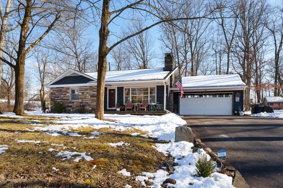 51 Rocktown Lambertville Rd, West Amwell, NJ 08530