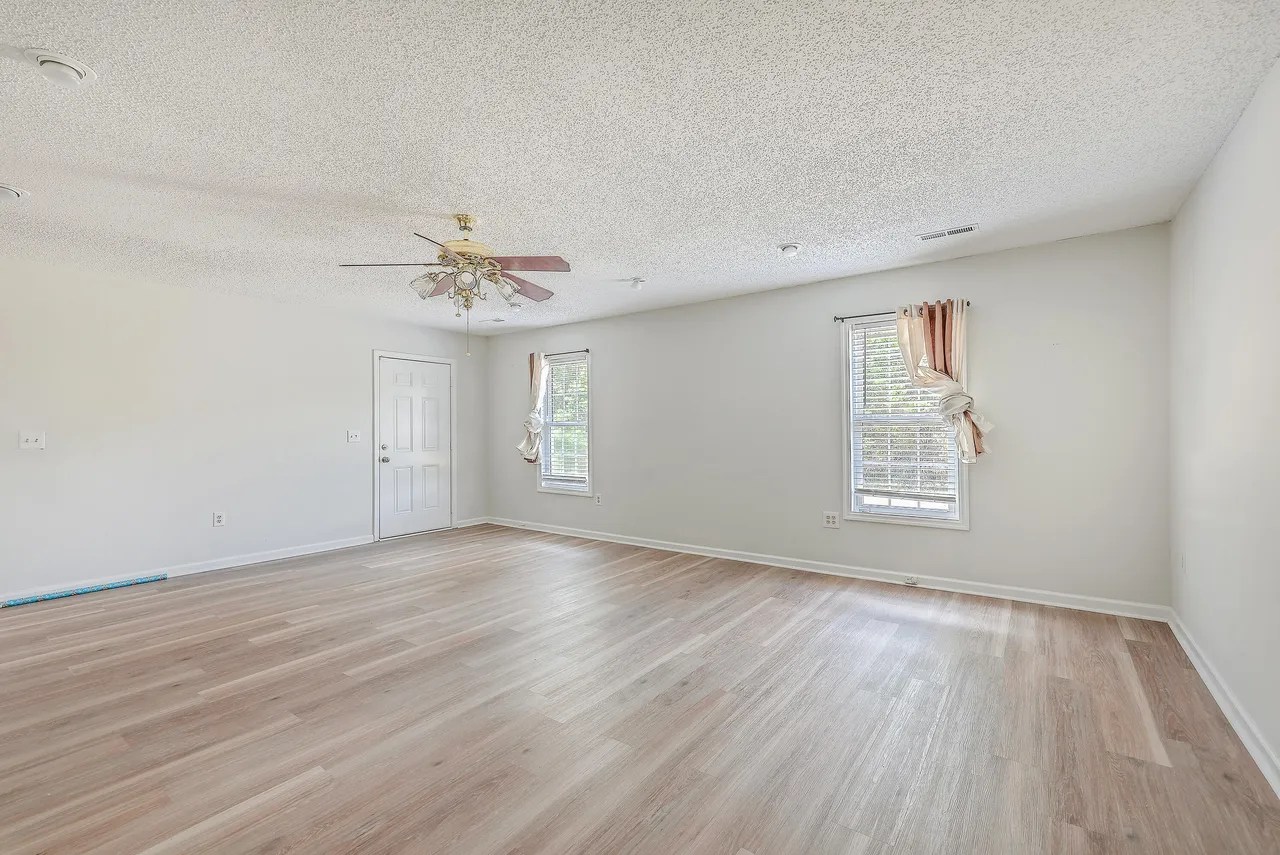 For Sale 135 Green Acres Rd, Harleyville, SC 29448