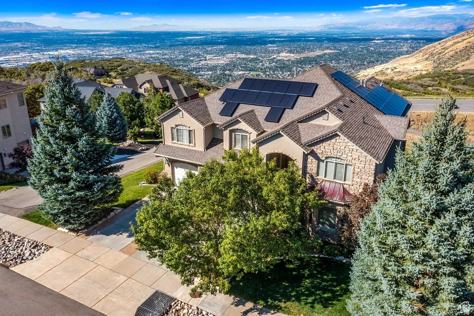 1963 E Seven Oaks Ln, Draper, UT 84020 1,894,990