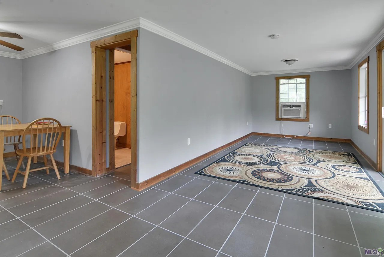 For Sale 22874 LA Highway 1032, Denham Springs, LA 70726