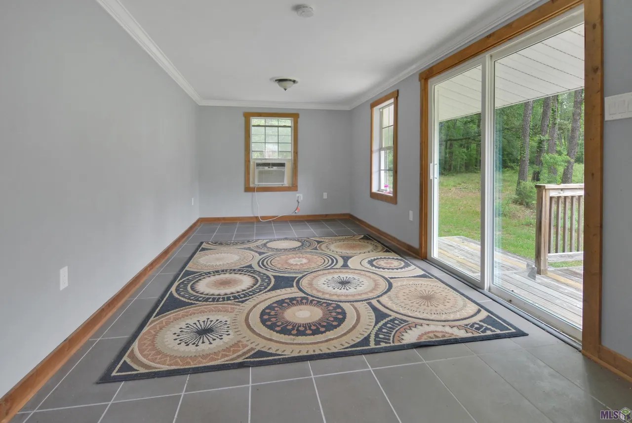 For Sale 22874 LA Highway 1032, Denham Springs, LA 70726