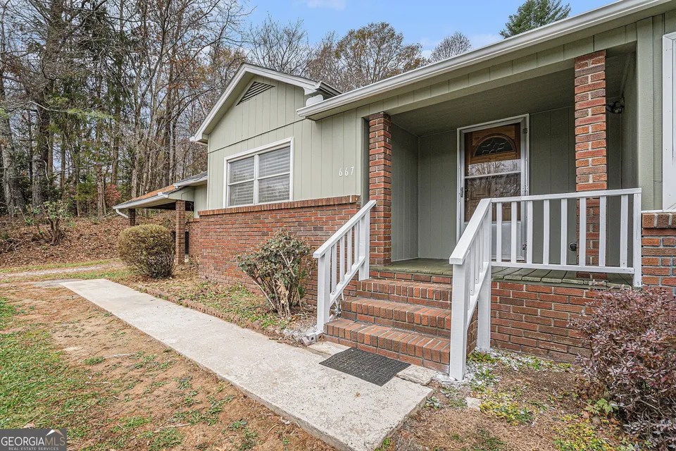 667 Ada St, Blue Ridge, GA 30513 284,000