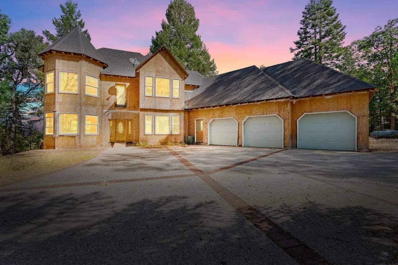 For Sale Nevada City, CA 95959