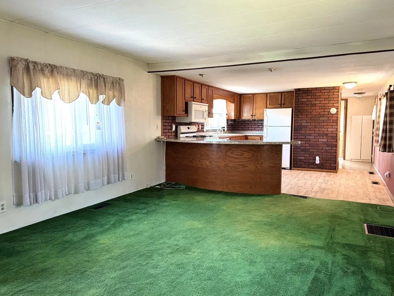 For Sale 11 Eastview Rd, Southington, CT 06489