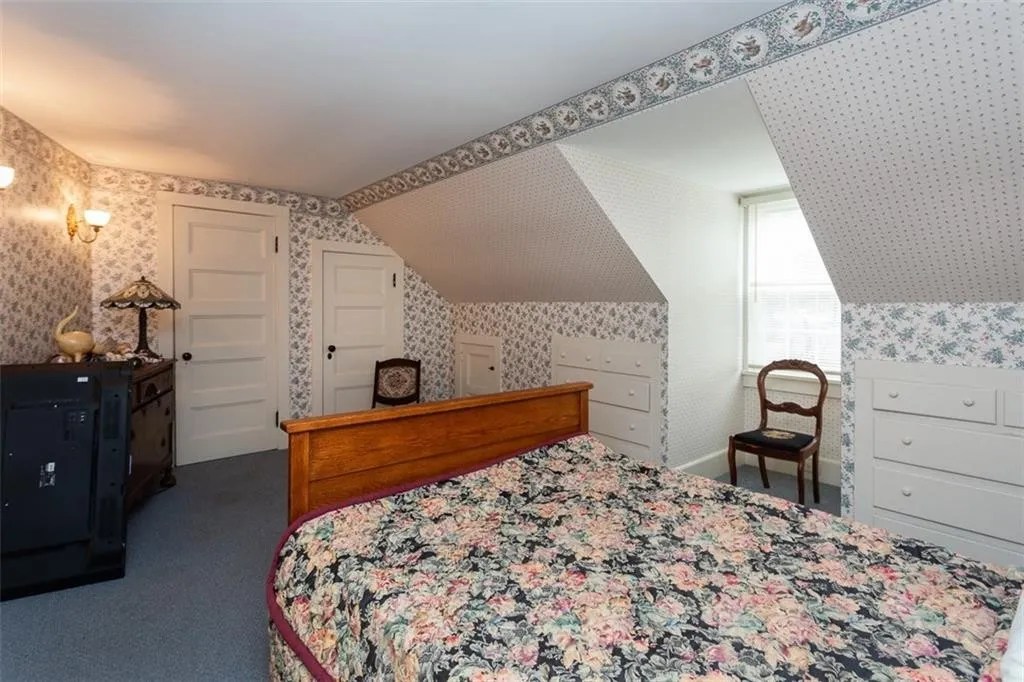 85 Center St, Geneseo, NY 14454