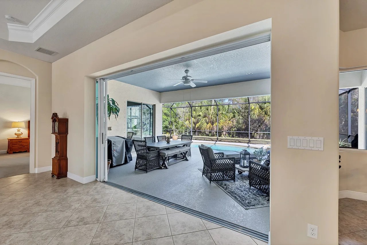 For Sale 19682 Cobblestone Cir, Venice, FL 34292