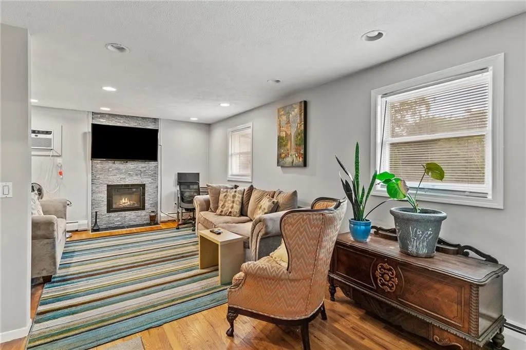 For Sale 15 Brookdale Rd, North Providence, RI 02904