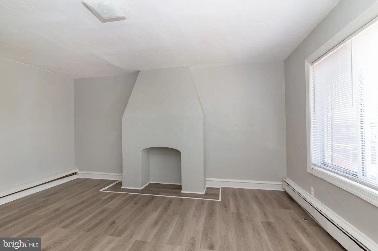 For Sale 110 N 27th St, Camden, NJ 08105