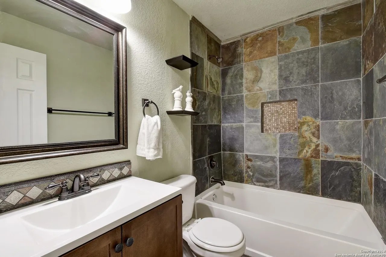 7734 Paraiso Cir, Boerne, TX 78015 Home for Rent