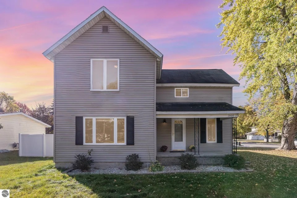 1500 E Broadway St, Mount Pleasant, MI 48858 209,500