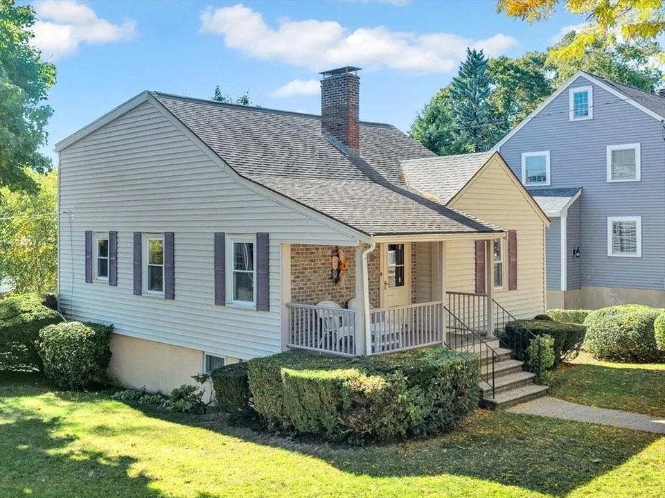 39 Glenburn Rd, Arlington, MA 02476 980,000