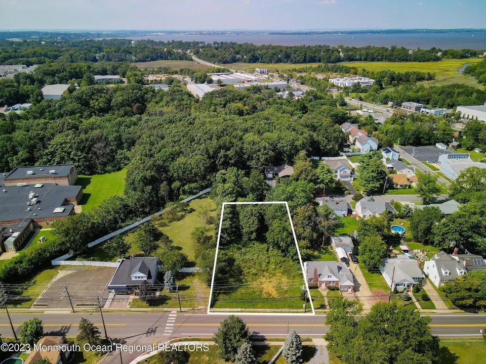 444 Cliffwood Ave W, Aberdeen, NJ 07747