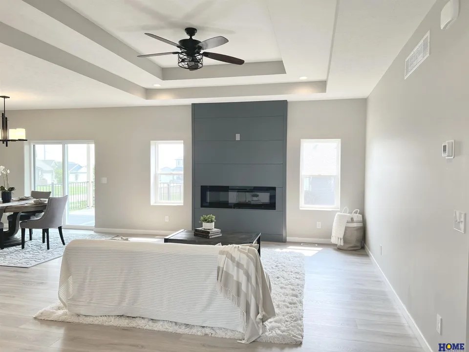 1249 Julesburg Dr, Lincoln, NE 68521