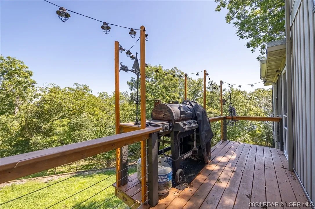 30993 Viewside Dr, Rocky Mount, MO 65072