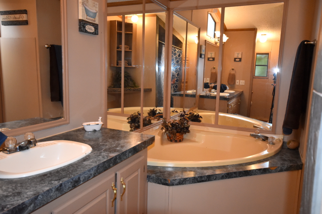 Reservations Apache Ridge Cabins