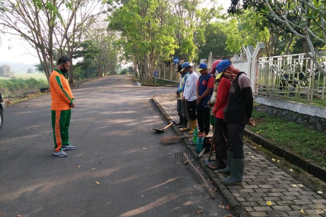 Doa Sebelum Bekerja Nu / Berbicara mengenai pekerjaan yang mudah dan