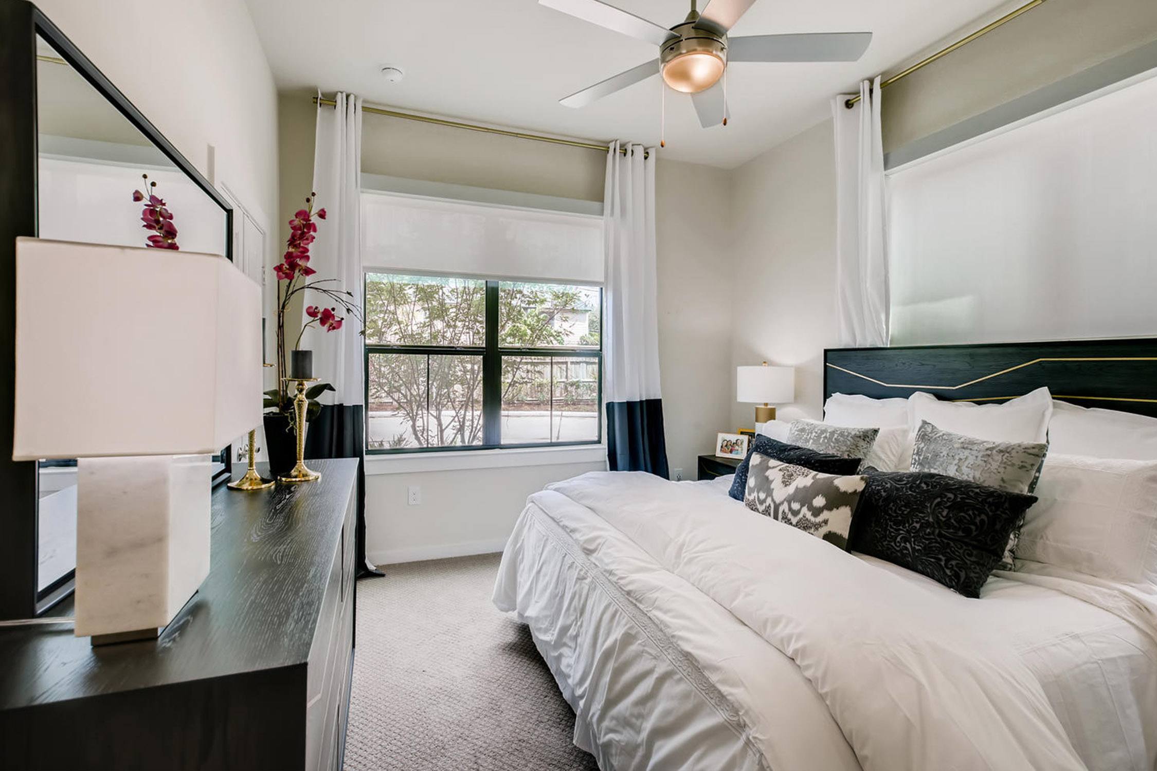 Clear Lake Luxury Apartment! Some Bad Credit Okay! 77058 Houston