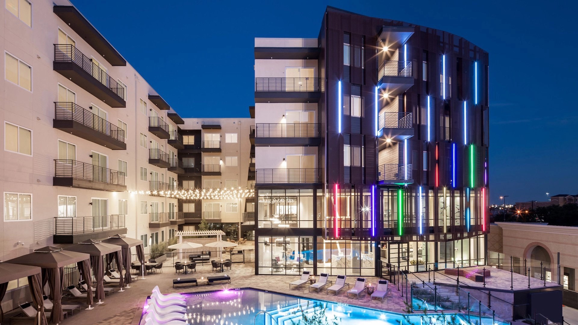 Dallas Brand NEW Luxury Apartments 6 Weeks FREE!! Houston Apartment Locators with a Free Move