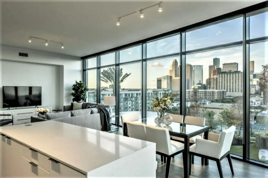 JUST LEASED!! Midtown Luxury High Rise Houston TX 1,500 Off 1st
