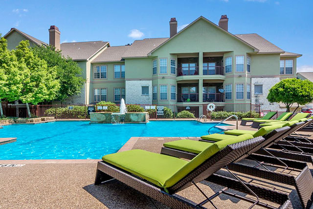7956AP01 2nd Chance Luxury Apartments 281.818.3045