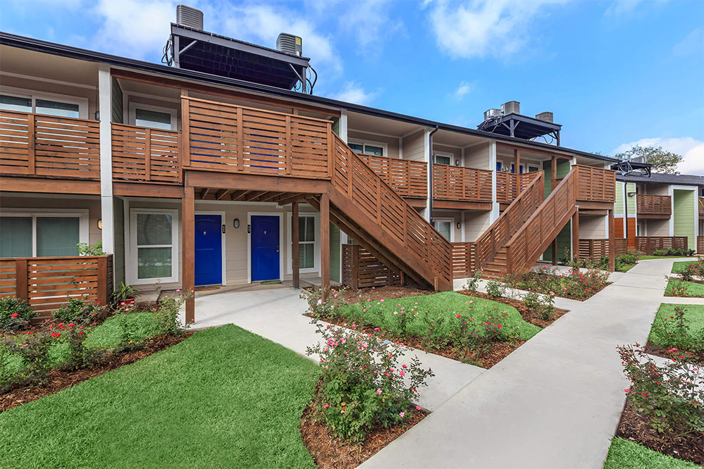 Los Prados Apartments 1 and 2 bedroom Apartments Houston, Texas