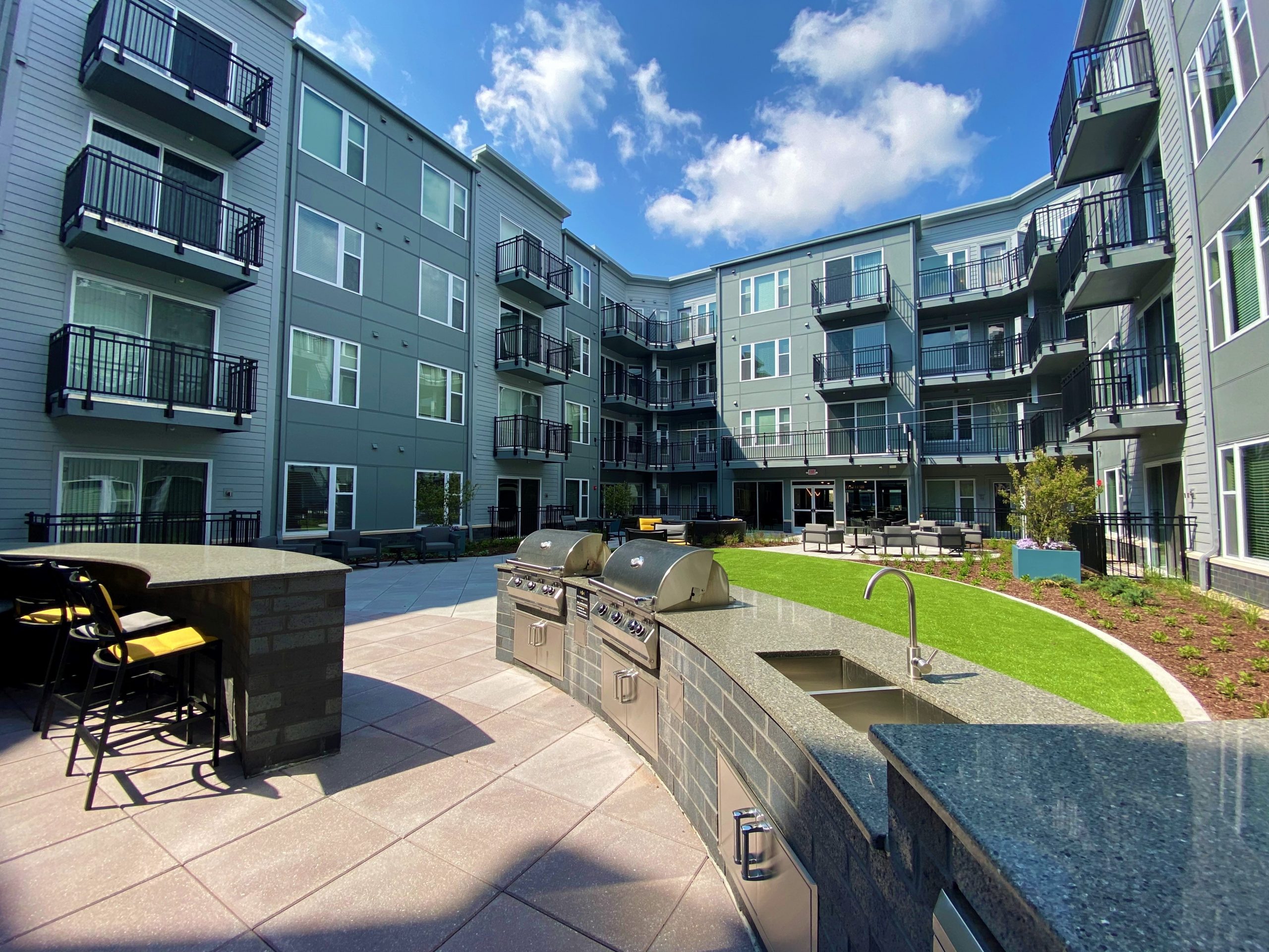 RiverHaus Corporate Living Apartment Locator