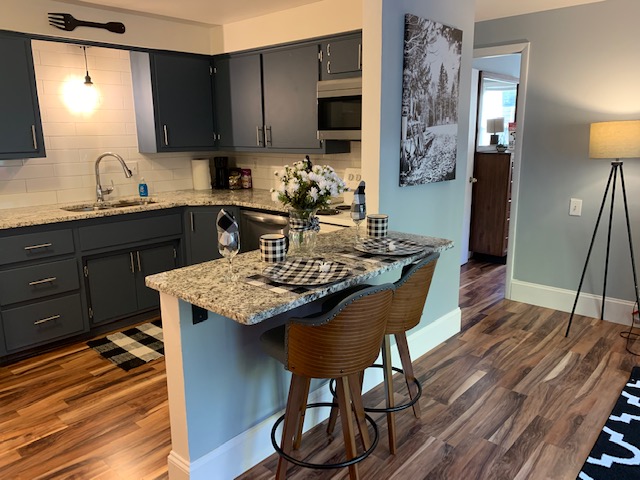 Ritchie’s Titletown Executive Suites The Cattail Cabin 3 Apcoho