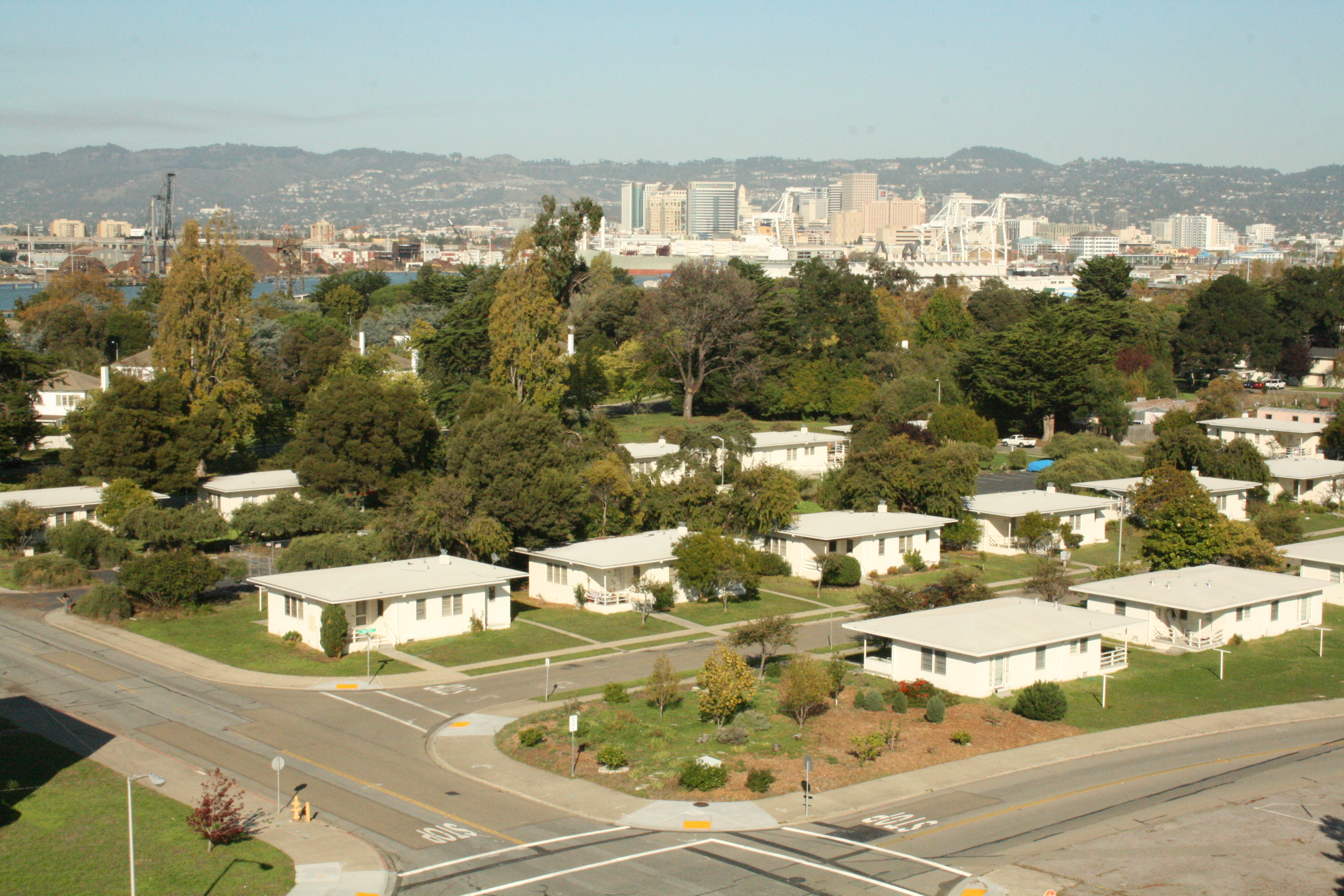 Home Alameda Point Collaborative