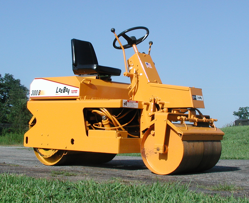King Machinery Asphalt Paving Equipment & Construction Equipment.