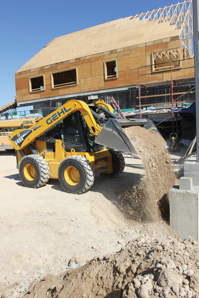 New Gehl V400 Verticallift Skid Steer King Machinery