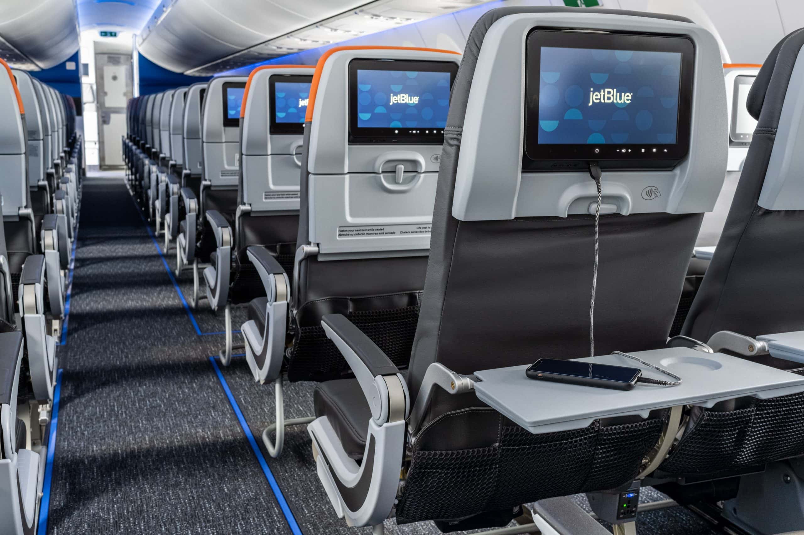 [PHOTOS] JetBlue’s A220 Design Capitalizes on LongHaul Comfort