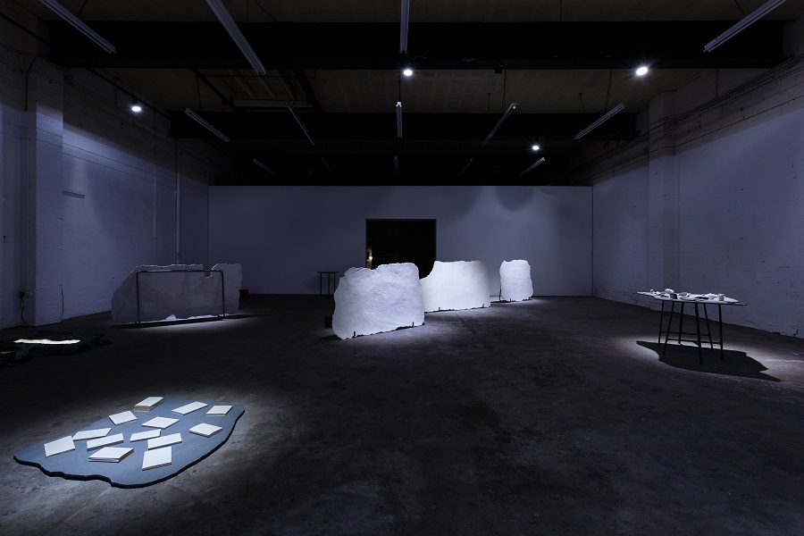 Joanne Masding stuffs wander off, a shape steps in Two Queens