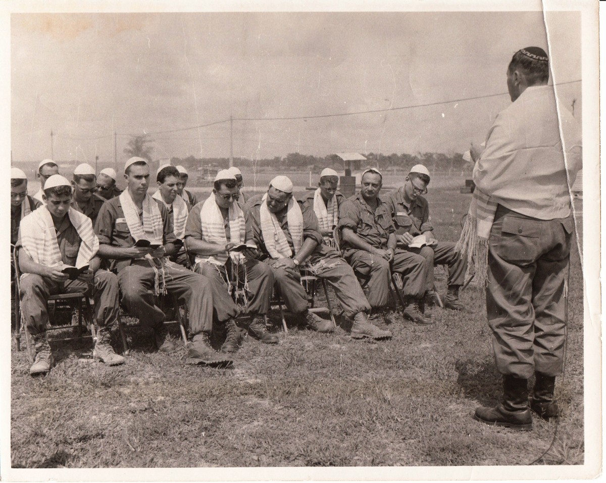 Under Fire Army Chaplains in Korea, 1950 Article The United States