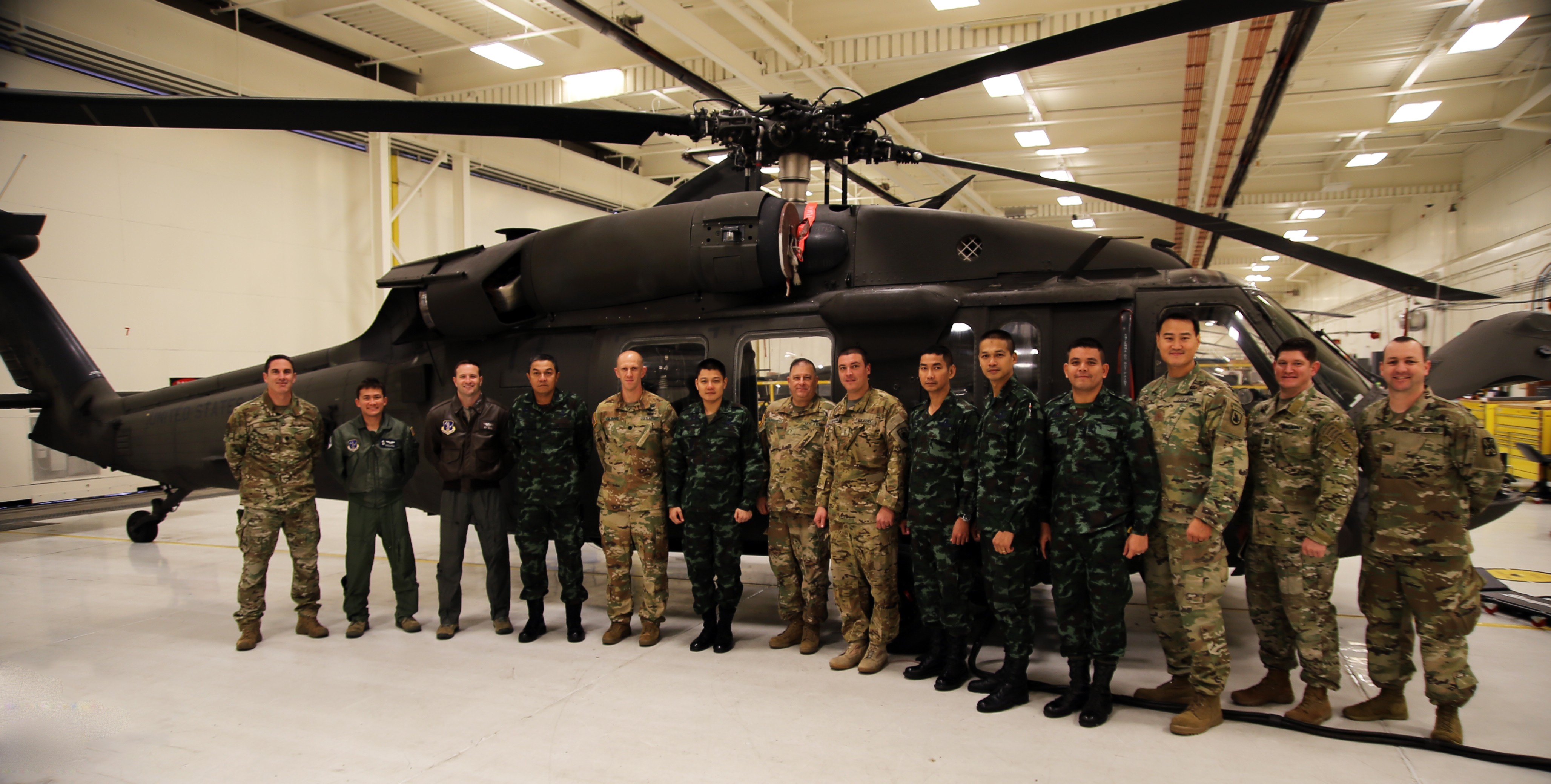 Royal Thai Army, Guard share domestic response exchange Article The
