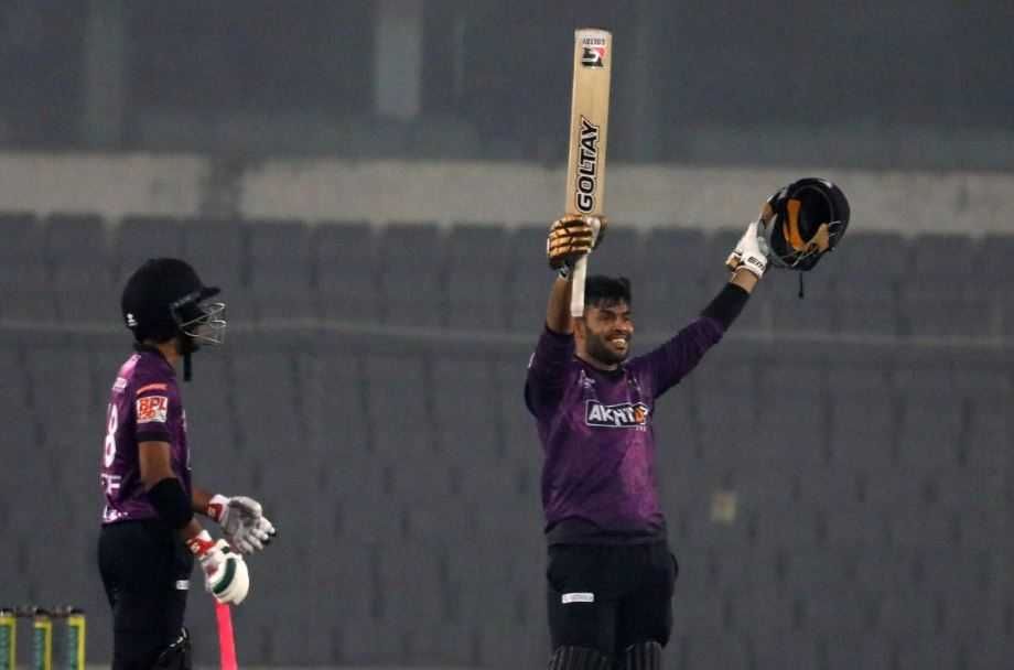 Azam Khan, Usman Khan score centuries but Usman has the last smile