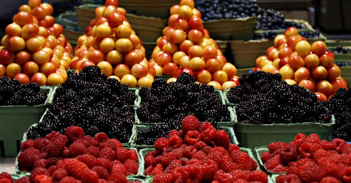 Marché de producteurs (RochelaMolière) Loire Story